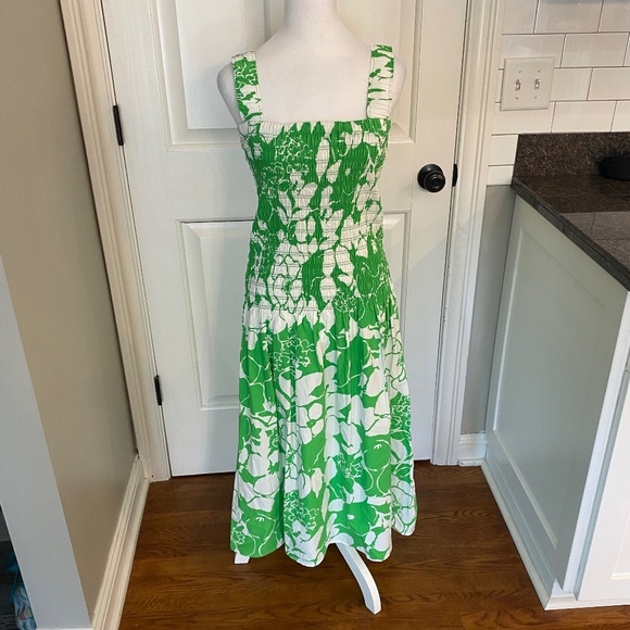 New! Rails Seville midi Dress in Lotus Green smocked floral nwot 33452 - Picture 7 of 16